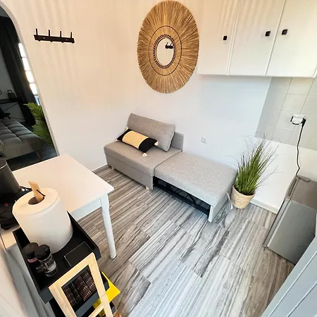 Aeolian Blu 3 * Parikia (Paros)