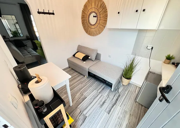 Aeolian Blu 3 * Parikia (Paros)