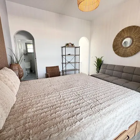 Aeolian Blu 3 Apartment *