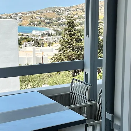 Aeolian Blu 3 * Parikia (Paros)